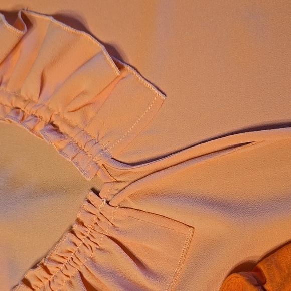 Orange and Light Orange Ruffle Sleeveless Tops - Picture 6 of 7